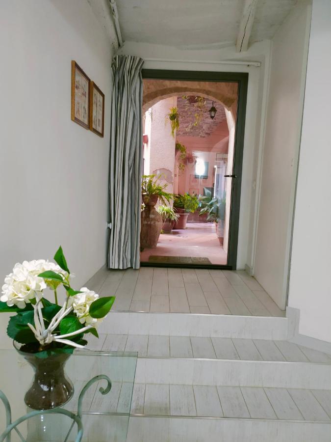 Il Cortiletto Casa Vacanza Trevi Exteriör bild